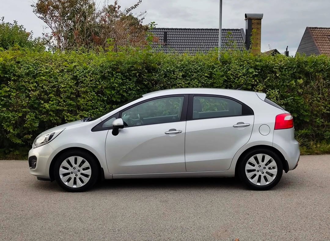 Kia Rio 5-dörrar 1.4 CVVT Automatisk 2014, bild 3/7