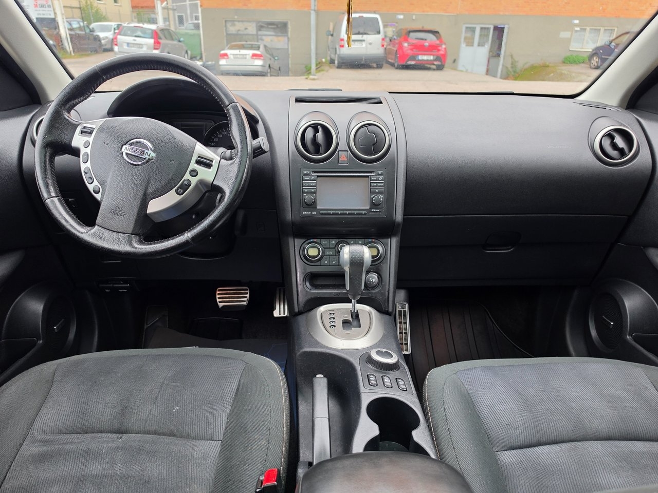 Nissan Qashqai+2 2011, bild 5/10
