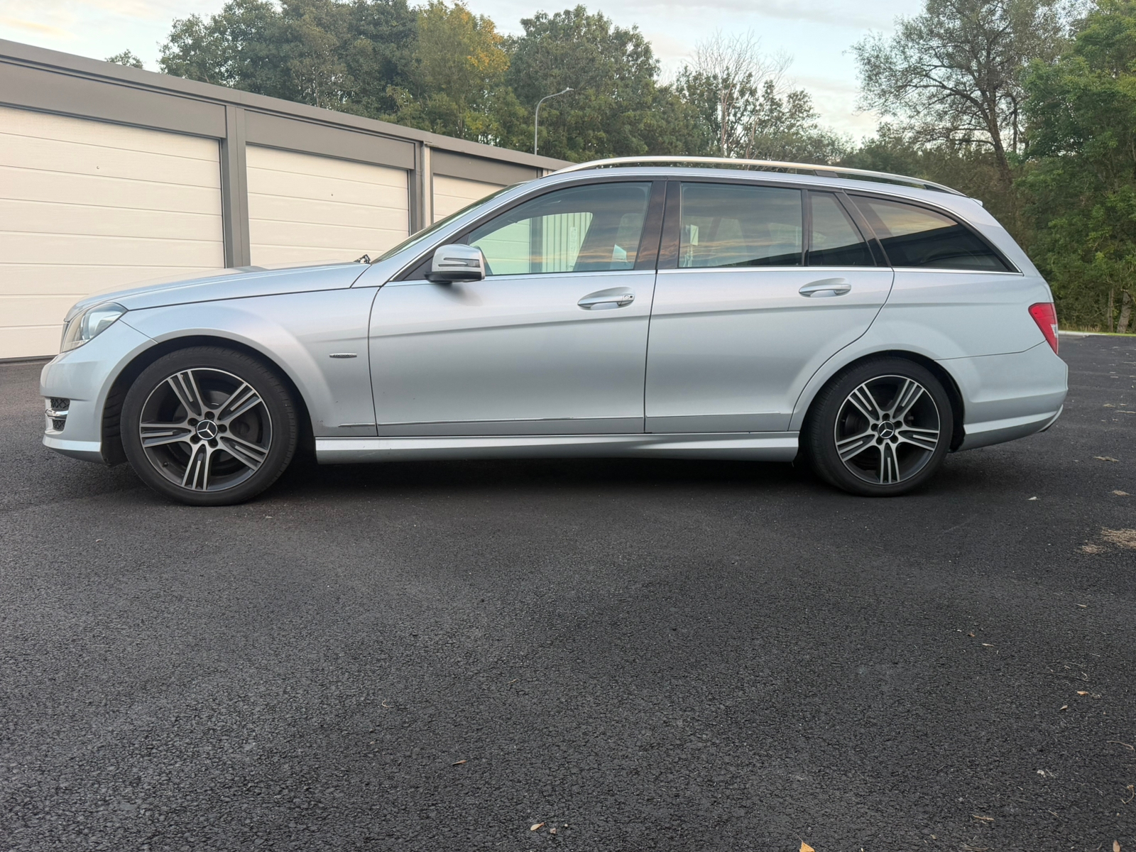 Mercedes-Benz C 180 Manuell AMG paket 2014, bild 5/10