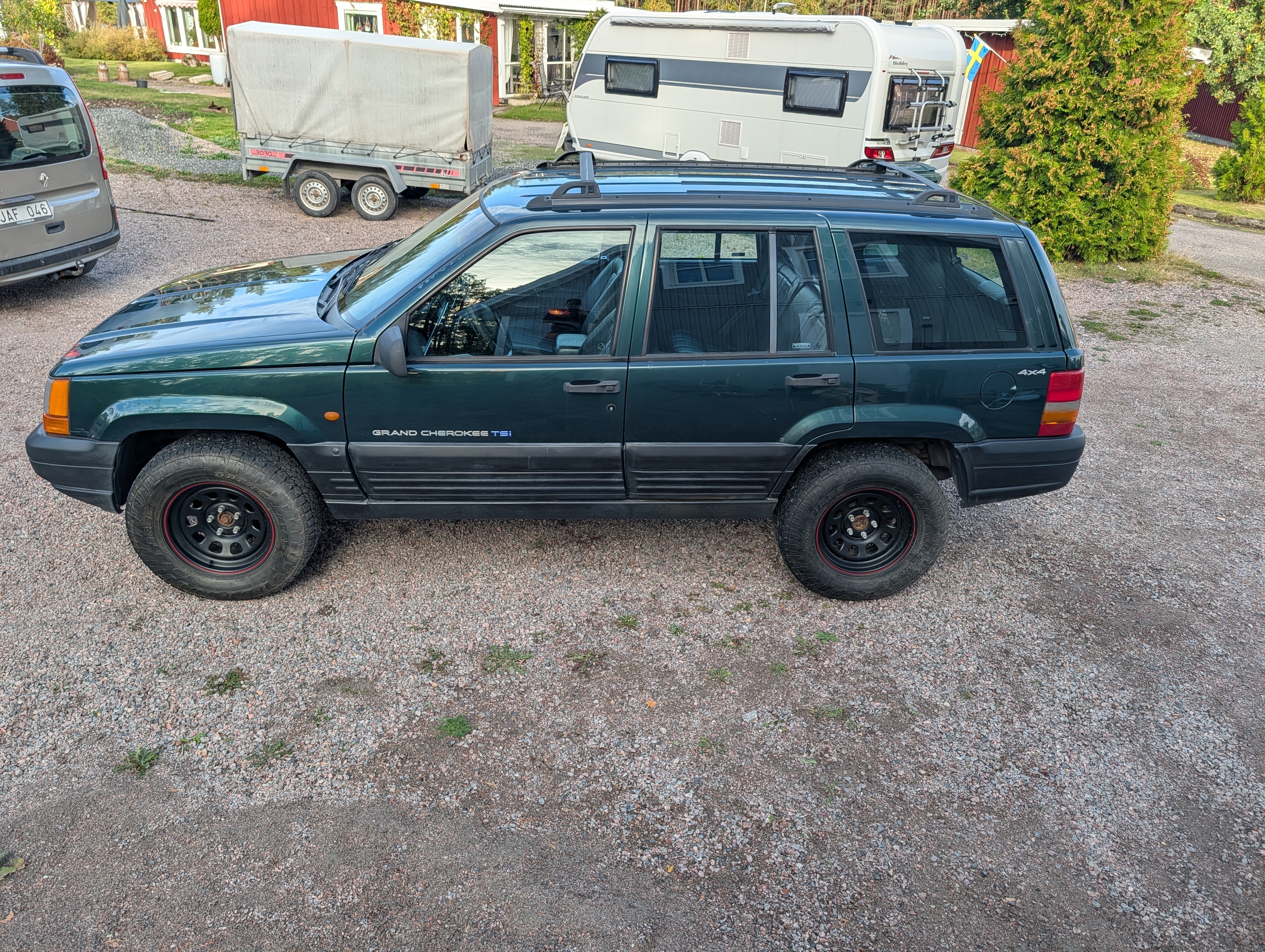 Jeep Grand Cherokee 4.0 4WD Automatisk 1998, photo 3/9