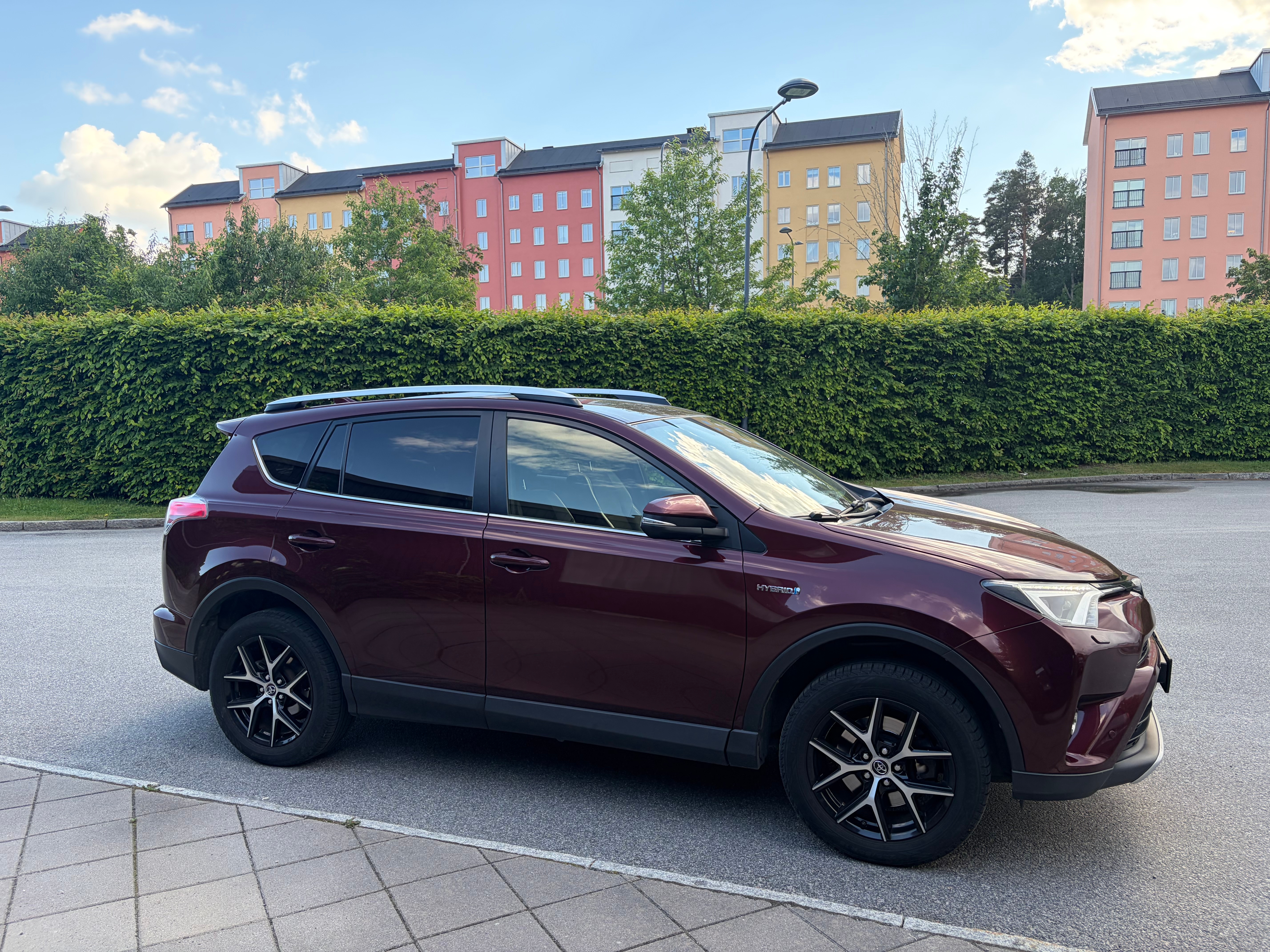 Toyota RAV4 2016, bild 2/10