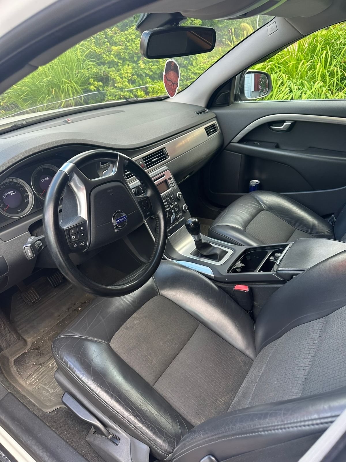 Volvo V70 D3 Manuell 2011, bild 4/10