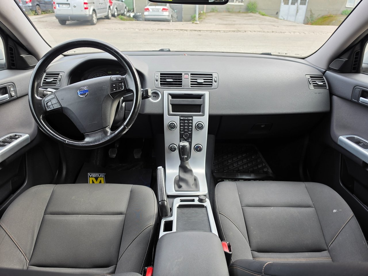 Volvo V50 2.0D Momentum Euro 4 2010, bild 5/10