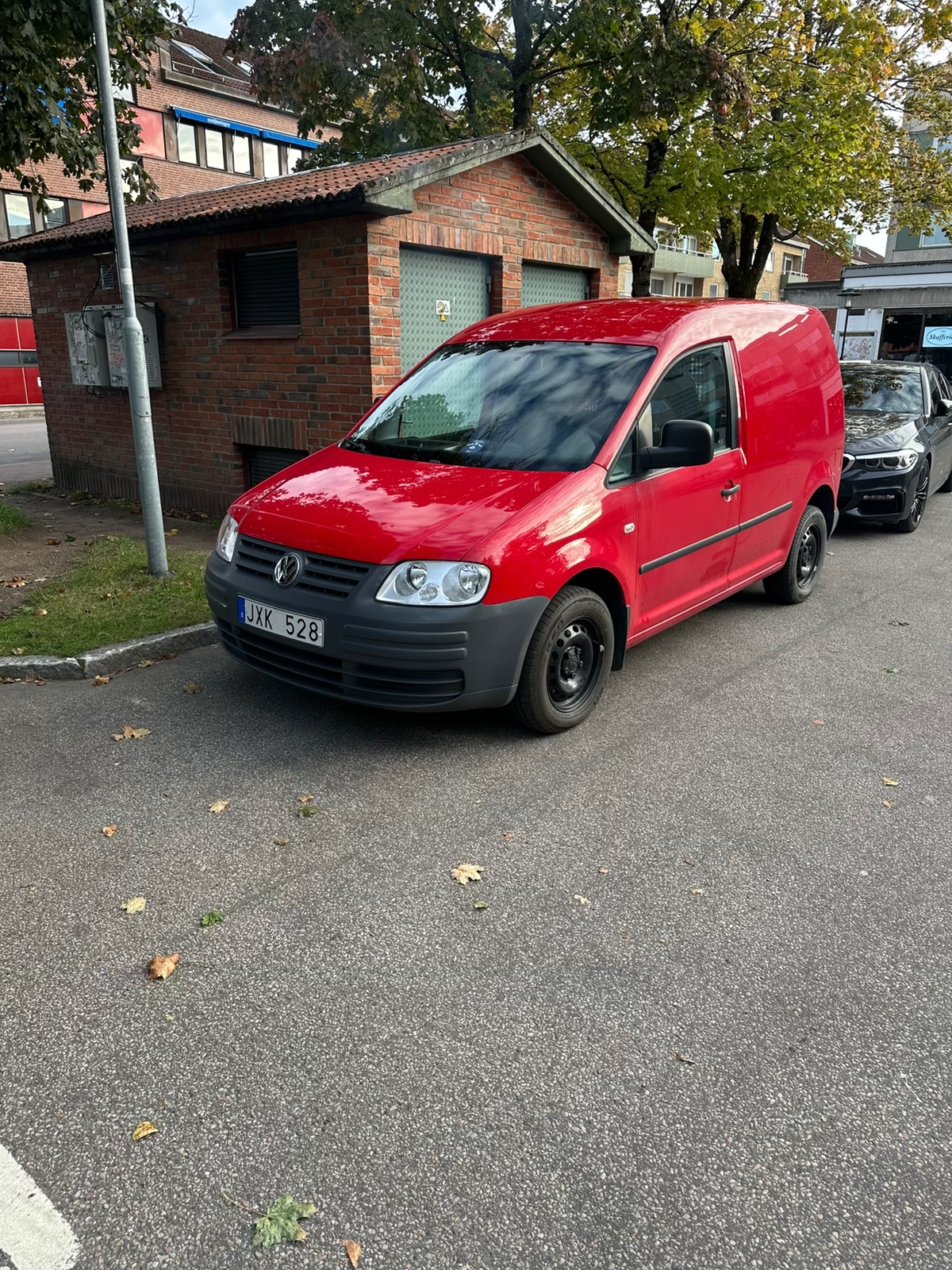Volkswagen Caddy 2010, bild 3/3