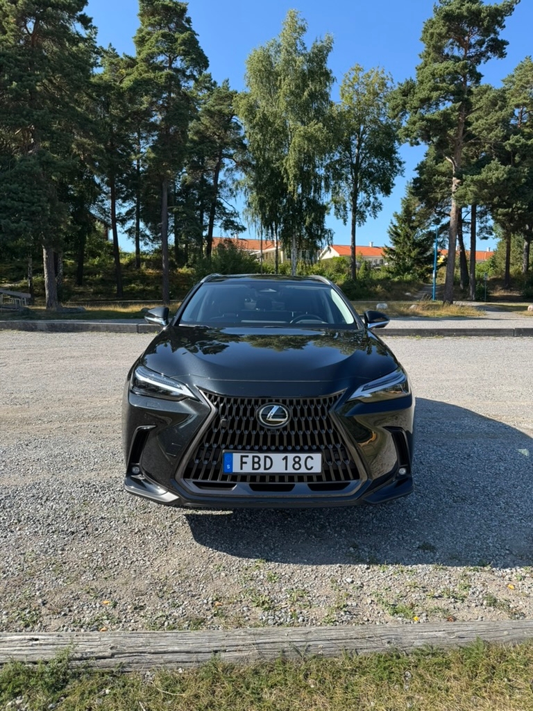 Lexus NX 2025, bild 2/10