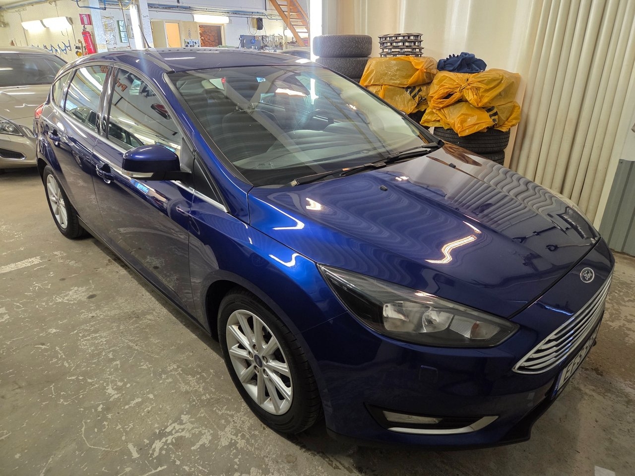 Ford Focus 1.0 EcoBoost Titanium Euro 6 2017, bild 5/20