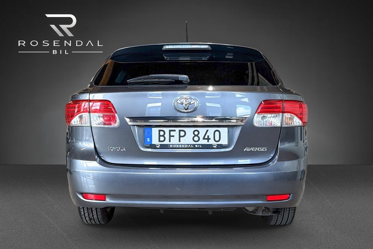 Toyota Avensis 2014, bild 5/17