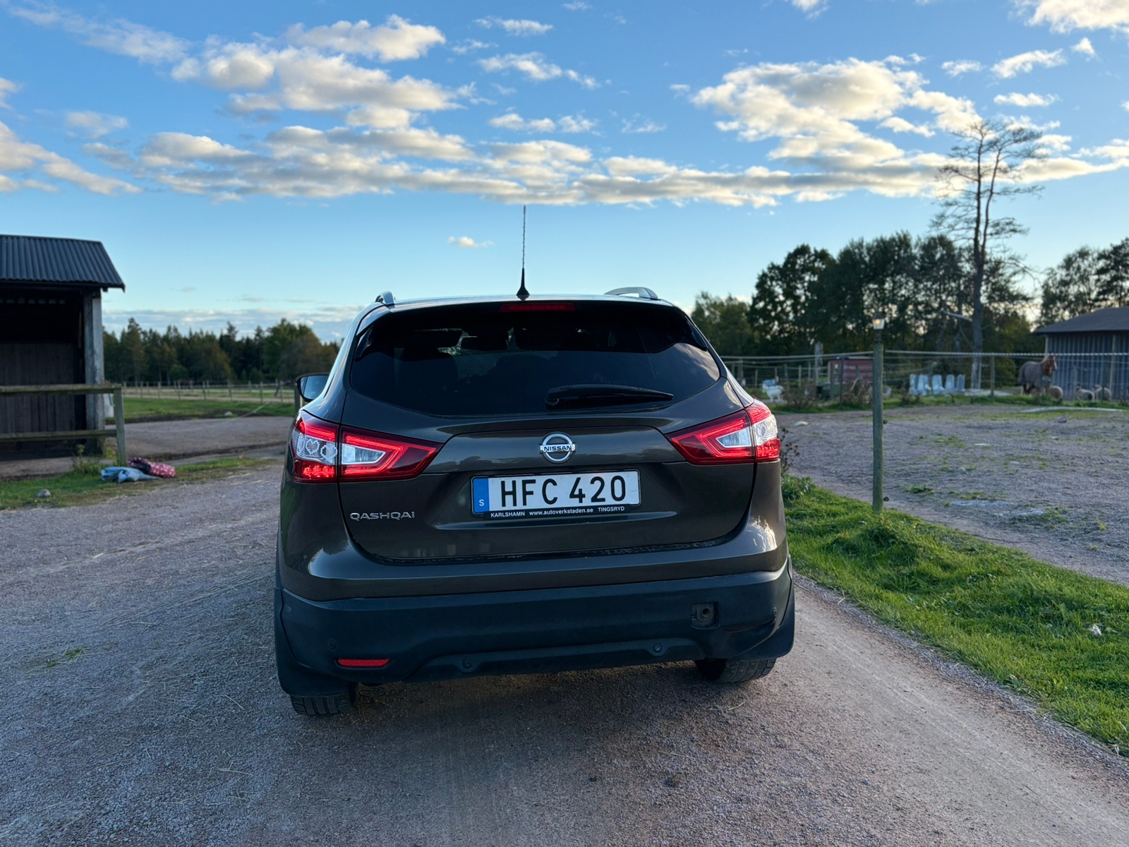 Nissan Qashqai 1.2 DIG-T Manuell 2014, bild 6/10