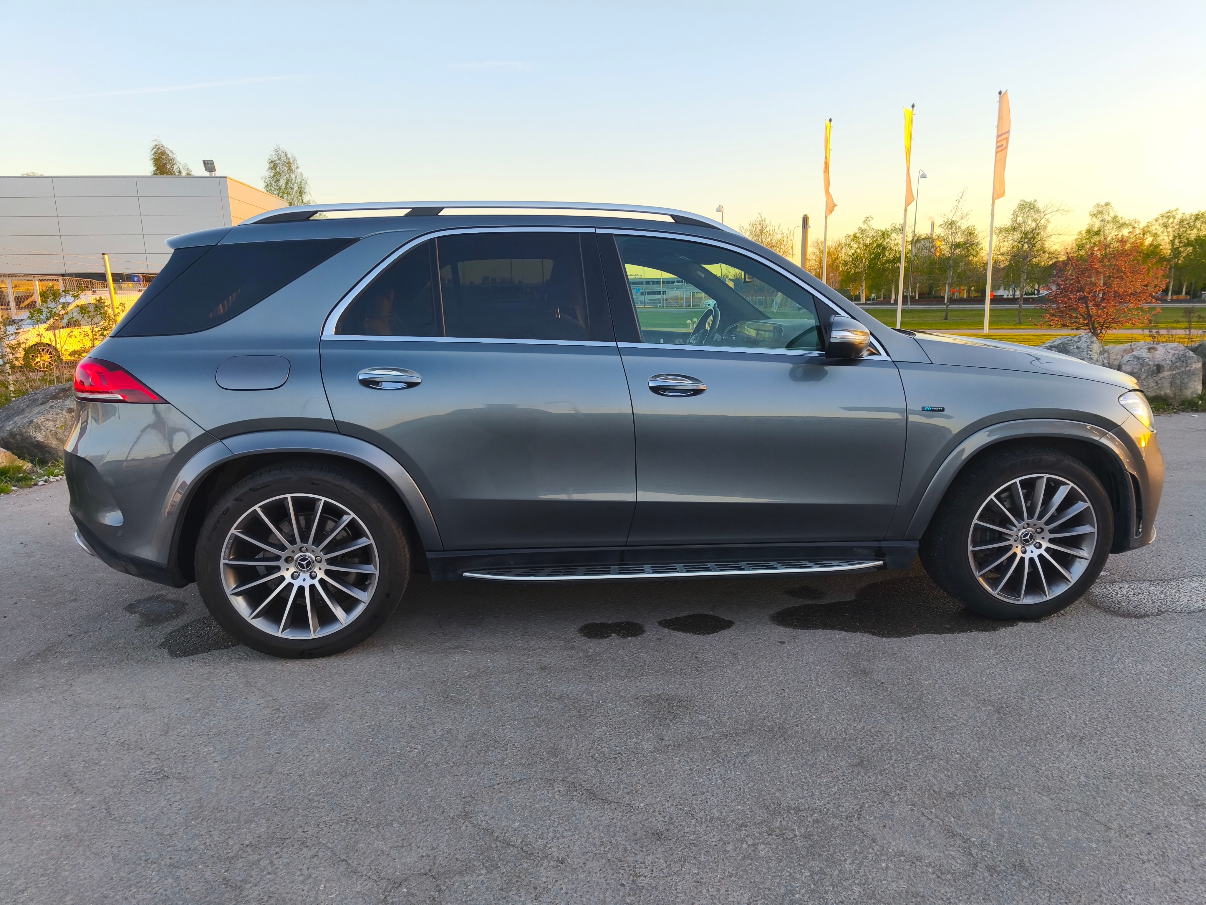 Mercedes-Benz GLE 2021, bild 2/10