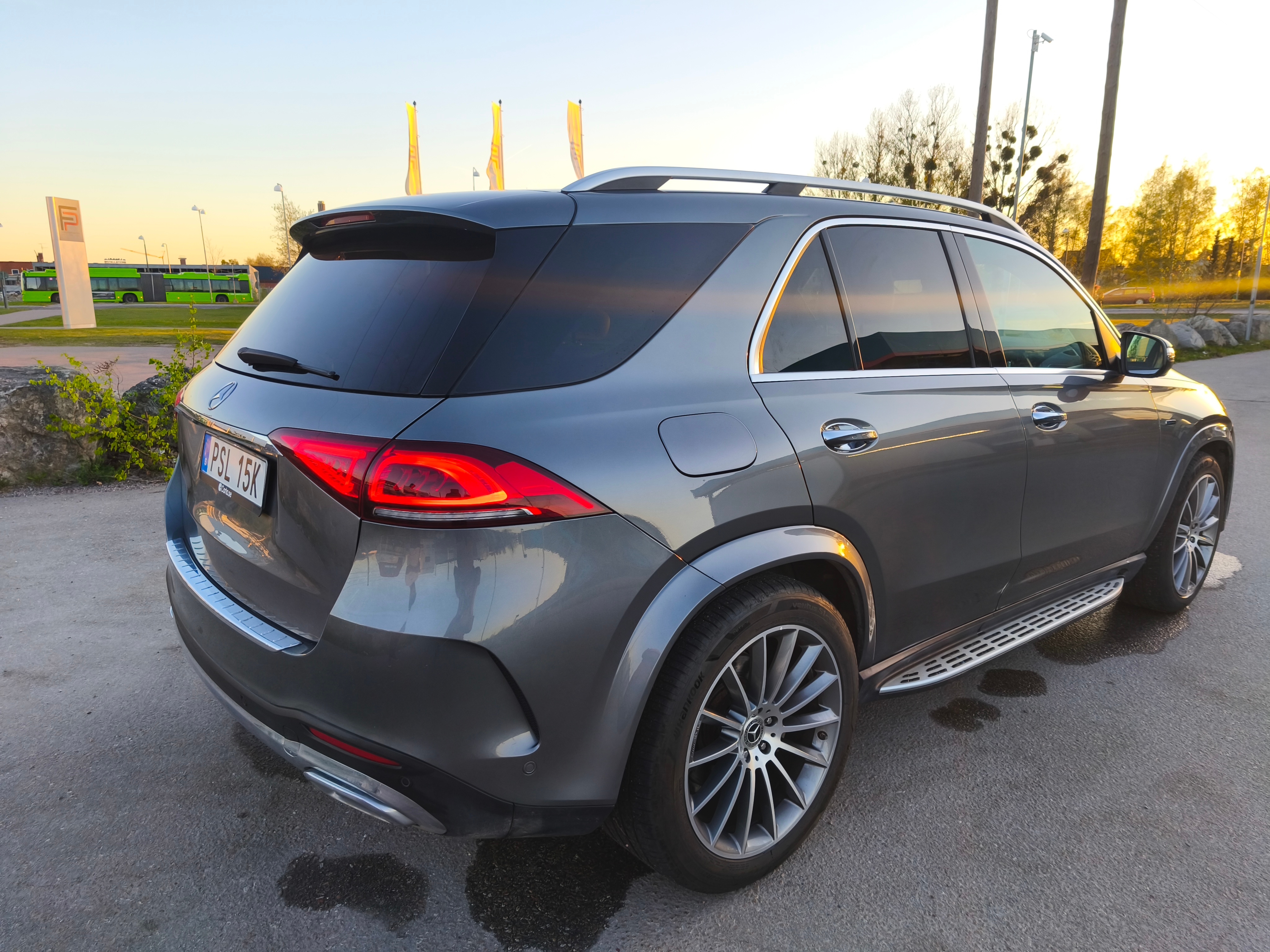 Mercedes-Benz GLE 2021, bild 3/10