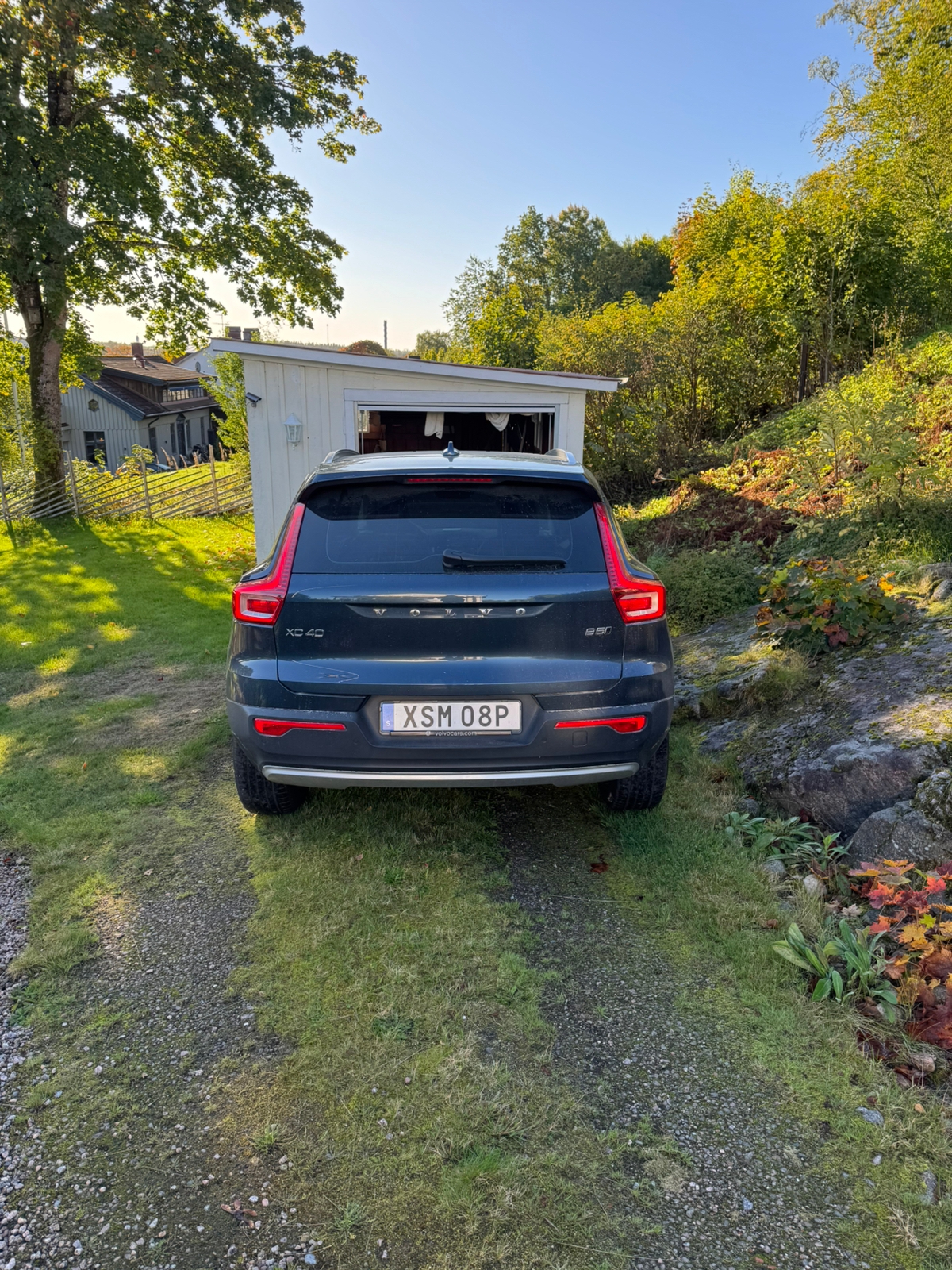 Volvo XC40 B5 AWD Geartronic 2022, bild 4/4