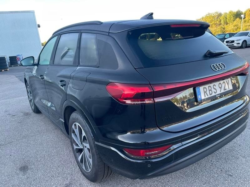 Audi Q6 e-tron Elbil 2025, bild 4/5