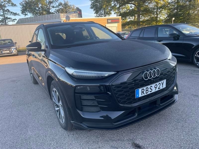 Audi Q6 e-tron Elbil 2025, bild 2/5