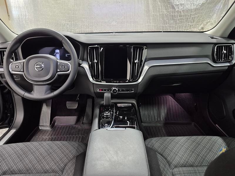 Volvo V60 2023, bild 6/10