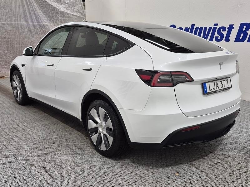 Tesla Model Y STANDARD RANGE 2023, bild 5/9