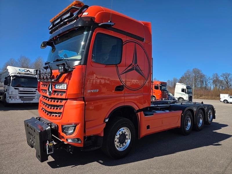 Mercedes-Benz AROCS 3758
