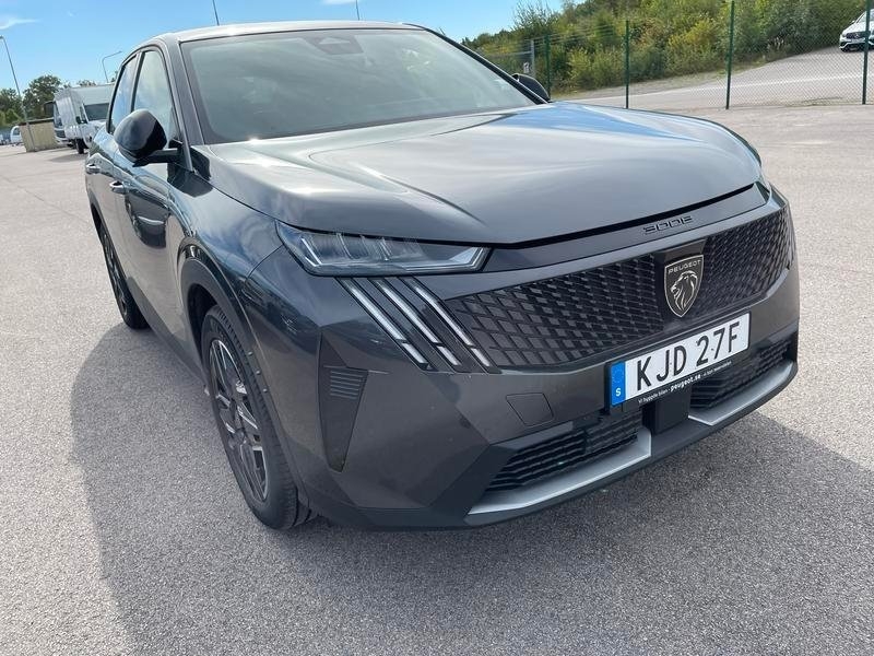 Peugeot 3008 Puretech Hybrid 2025, bild 2/5