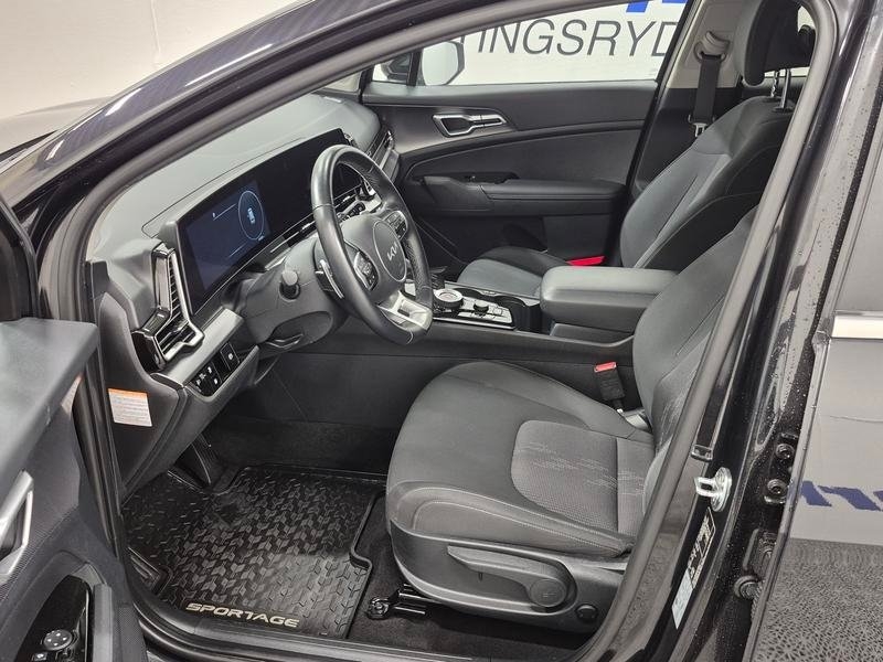 Kia Sportage AWD Plug in 2025, bild 2/9