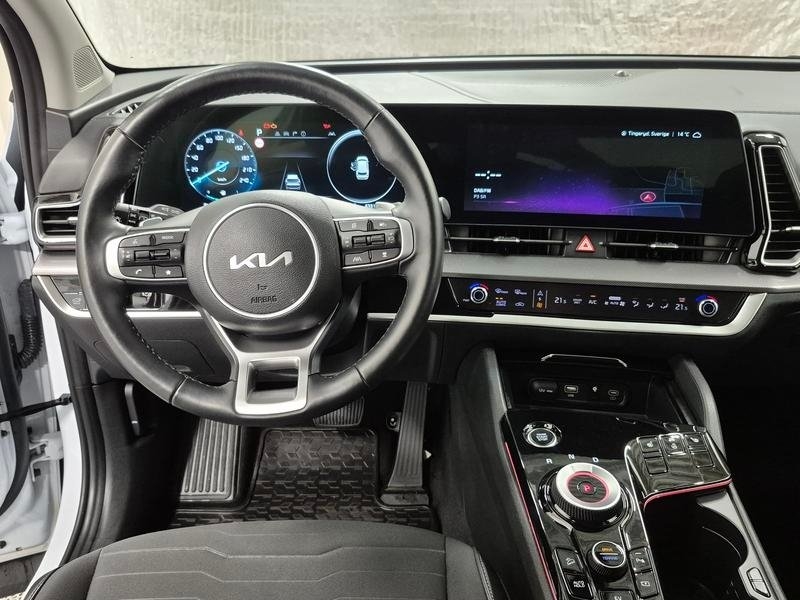 Kia Sportage AWD Plug in 2025, bild 6/8