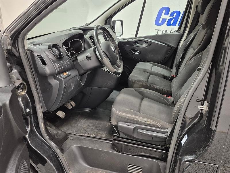 Renault Trafic LÅNGT SKÅP 2021, bild 2/8