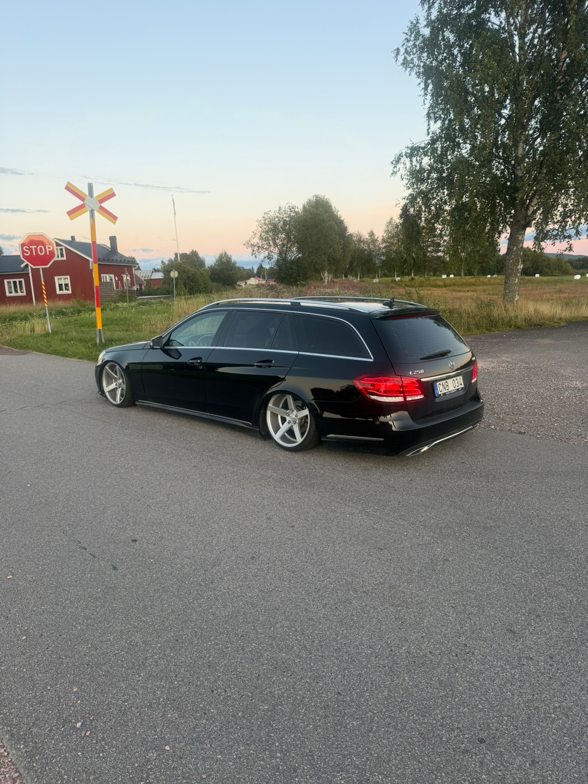 Mercedes-Benz E 250 T CDI Manuell 2014, bild 2/4