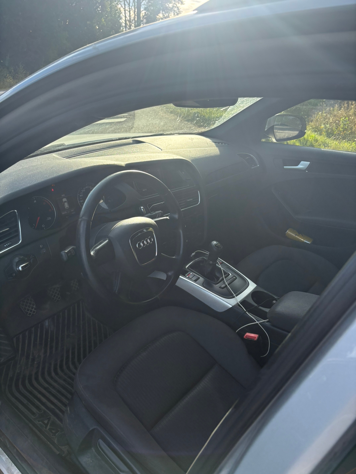 Audi A4 Avant 2.0 TDI DPF Manuell 2011, bild 4/4