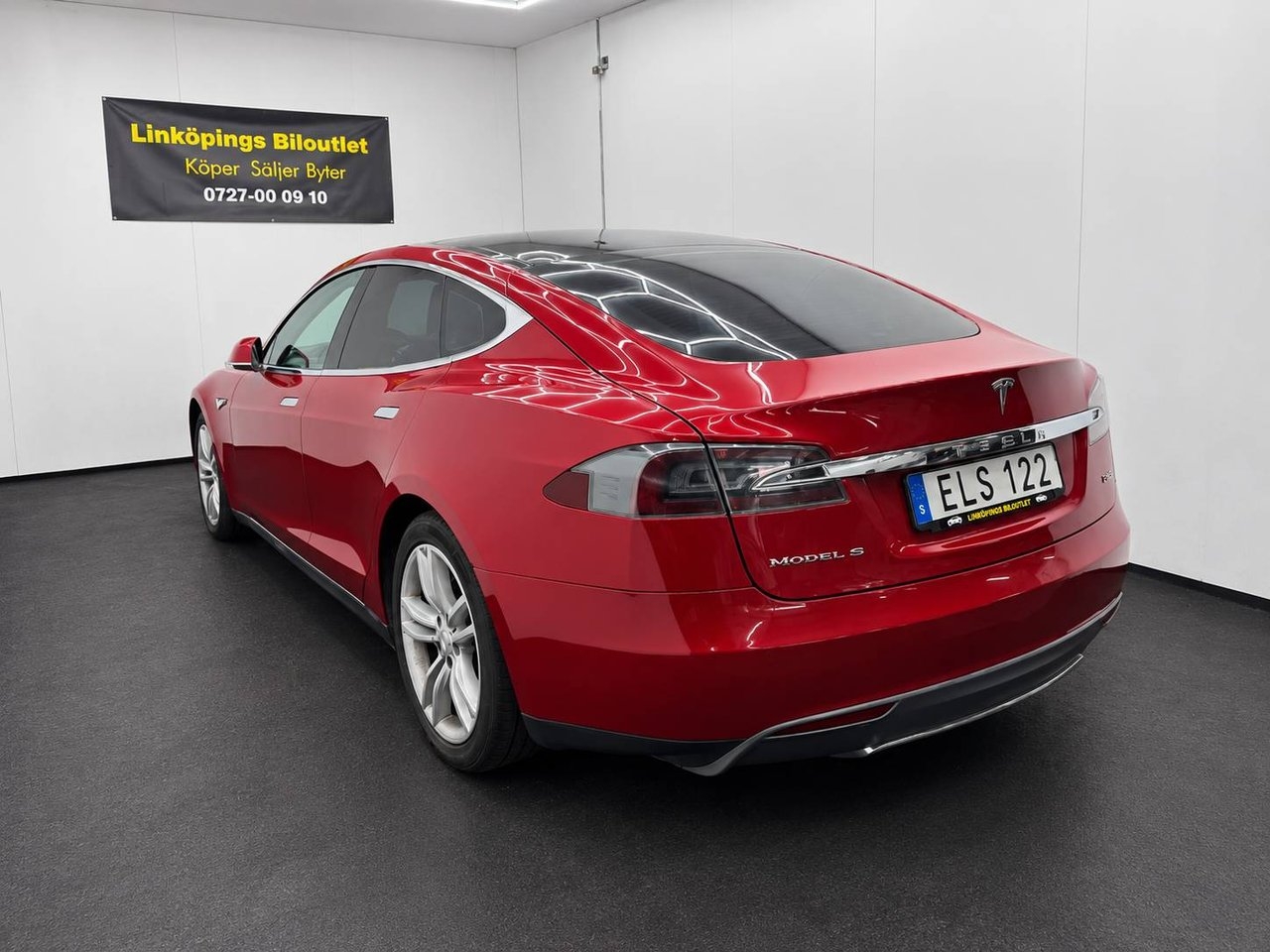Tesla Model S 85 2014, photo 6/10