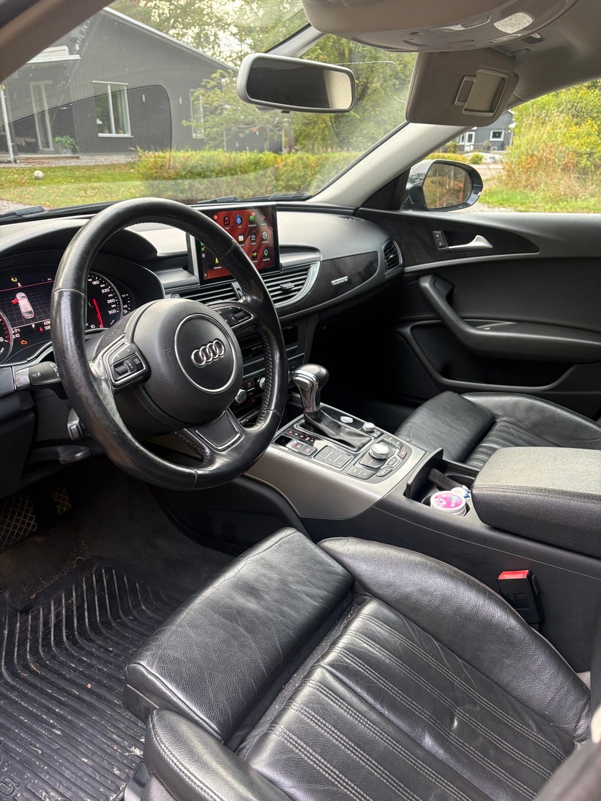 Audi A6 2012, bild 2/5