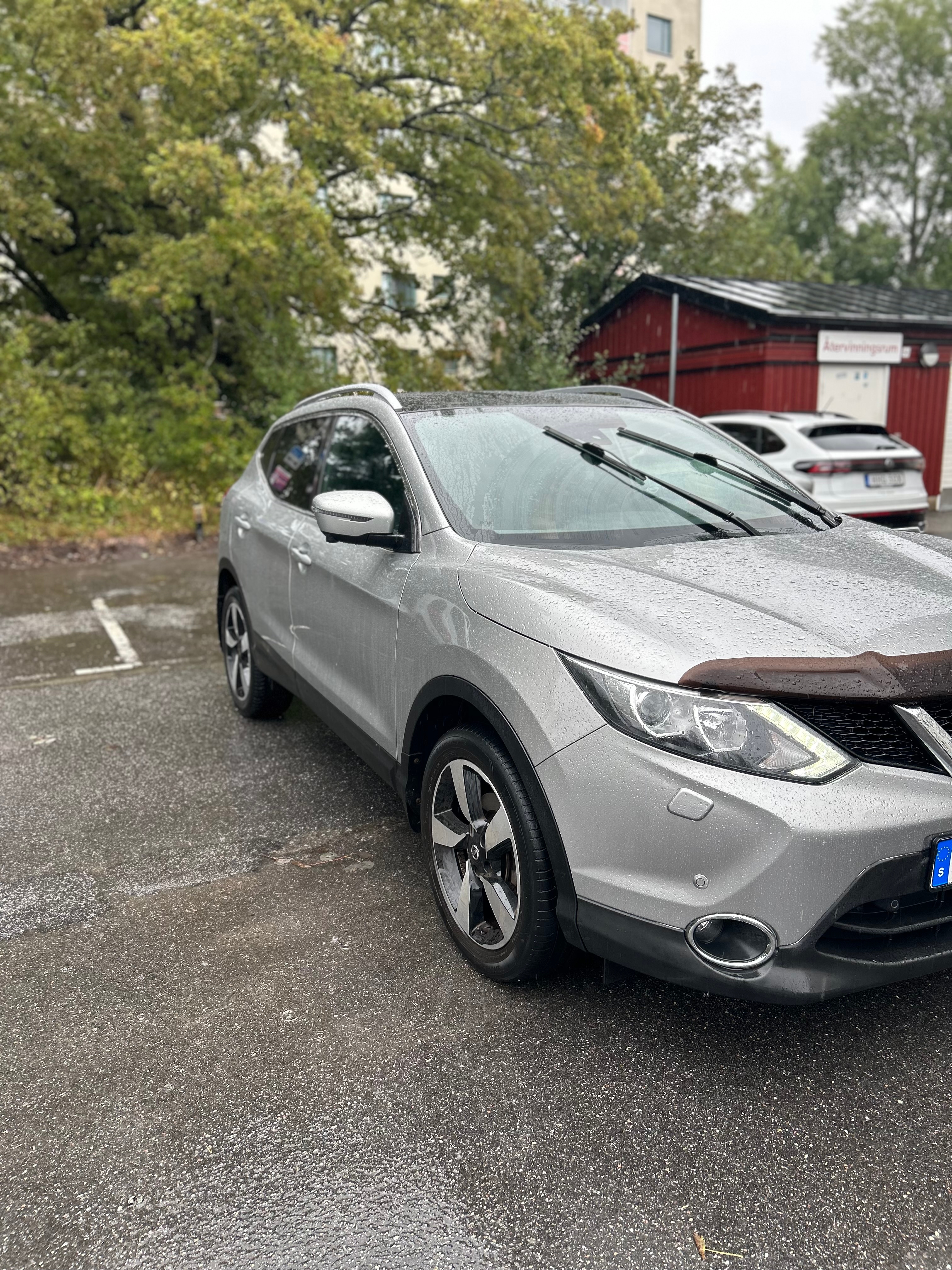 Nissan Qashqai 1.2 DIG-T Manuell 2017, bild 3/10
