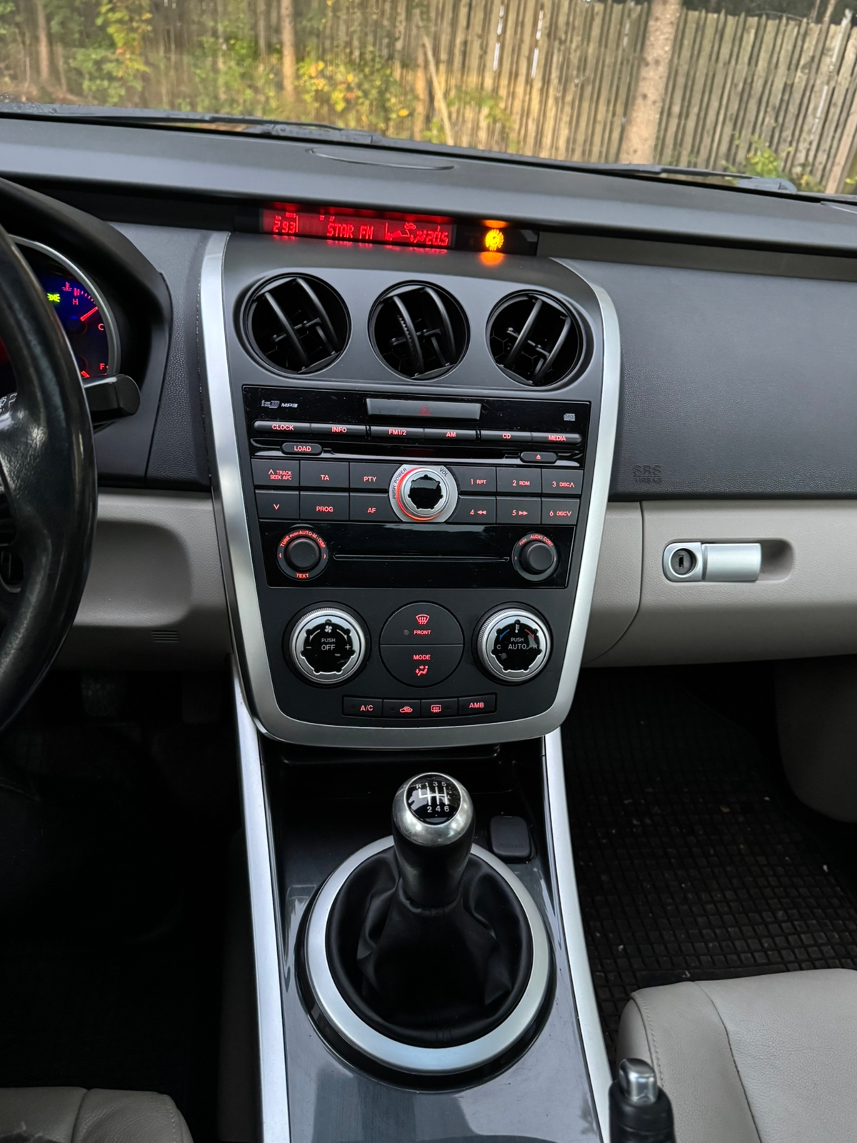 Mazda CX-7 2.3 MZR-DISI AWD Manuell 2008, bild 6/9