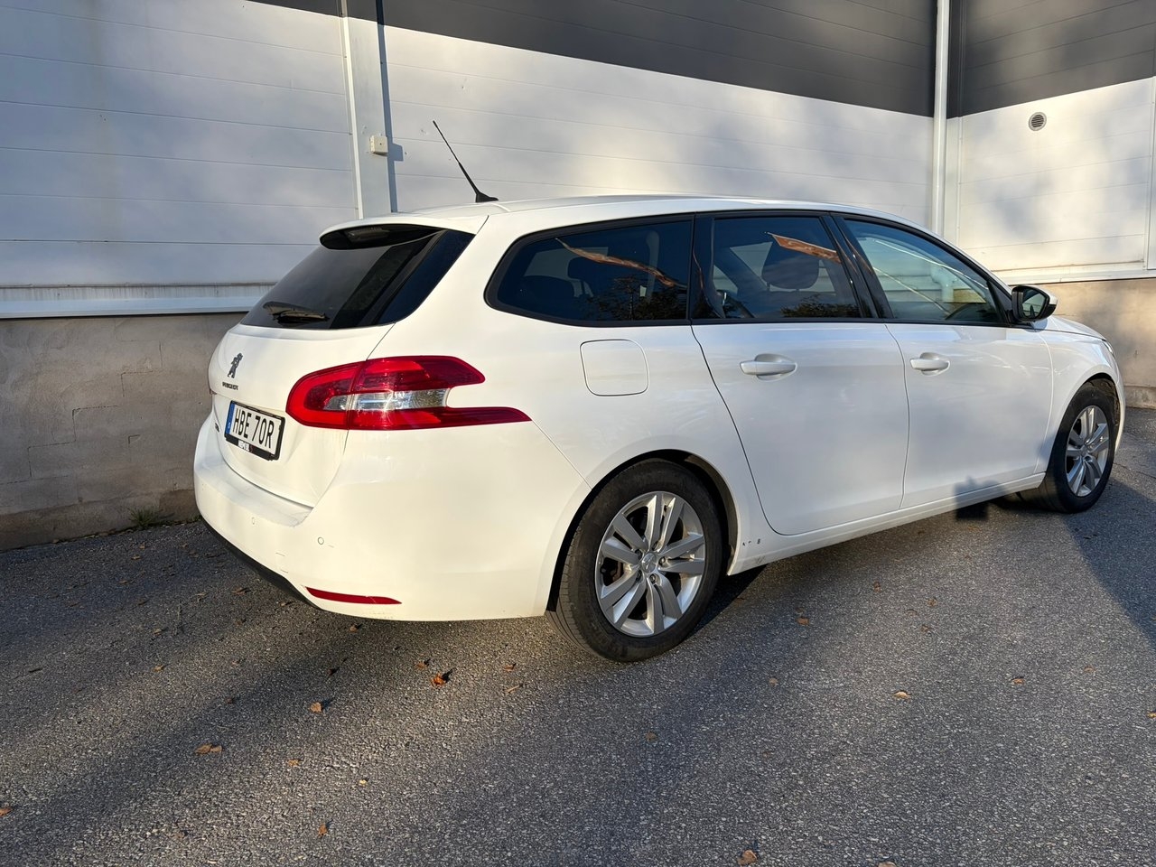 Peugeot 308 2019, kuva 6/10
