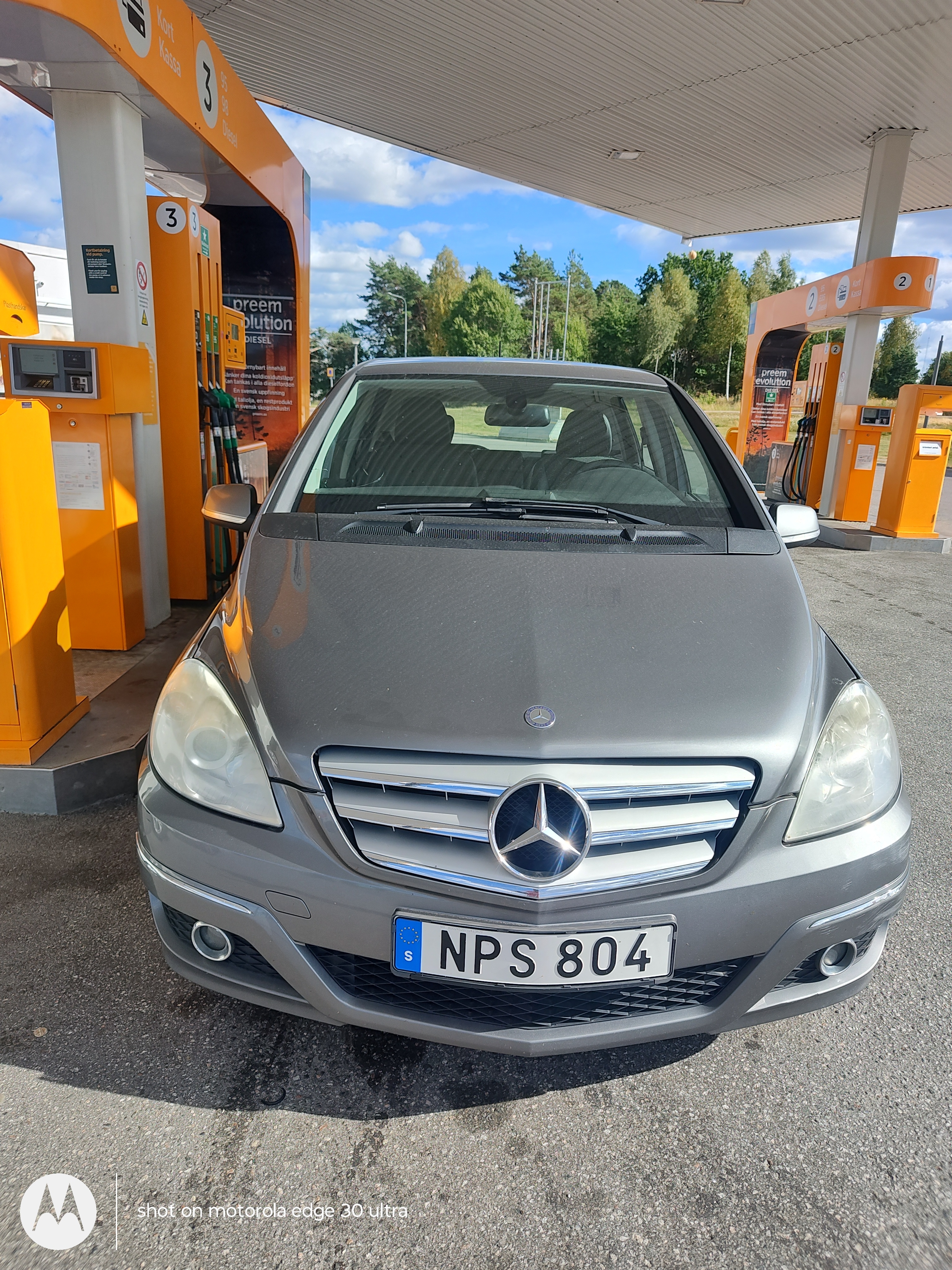 Mercedes-Benz B