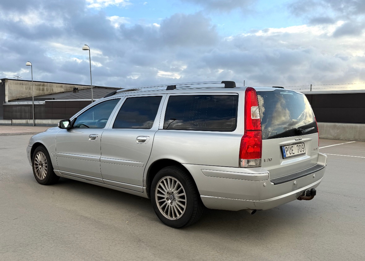 Volvo V70 2.4 Manuell 2007, photo 3/5