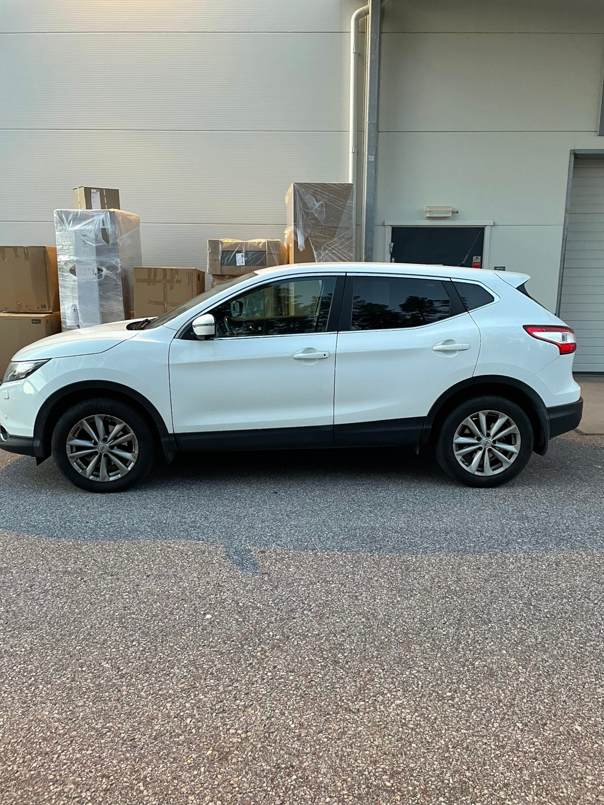 Nissan Qashqai 1.5 dCi DPF Manuell 2016, bild 2/10