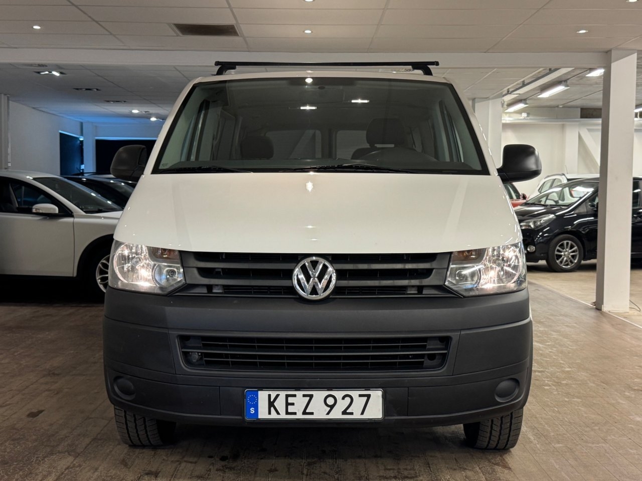 Volkswagen Caravelle 2013, kuva 5/10