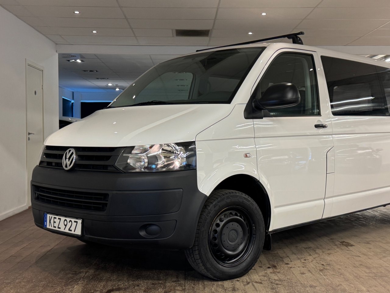 Volkswagen Caravelle 2013, kuva 3/10