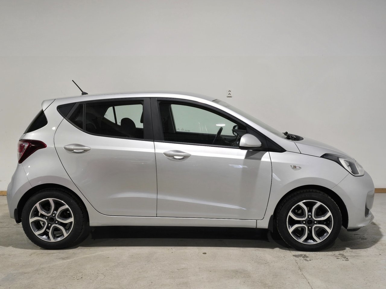 Hyundai i10 1.0 blue Comfort Euro 3 2018, bild 4/10