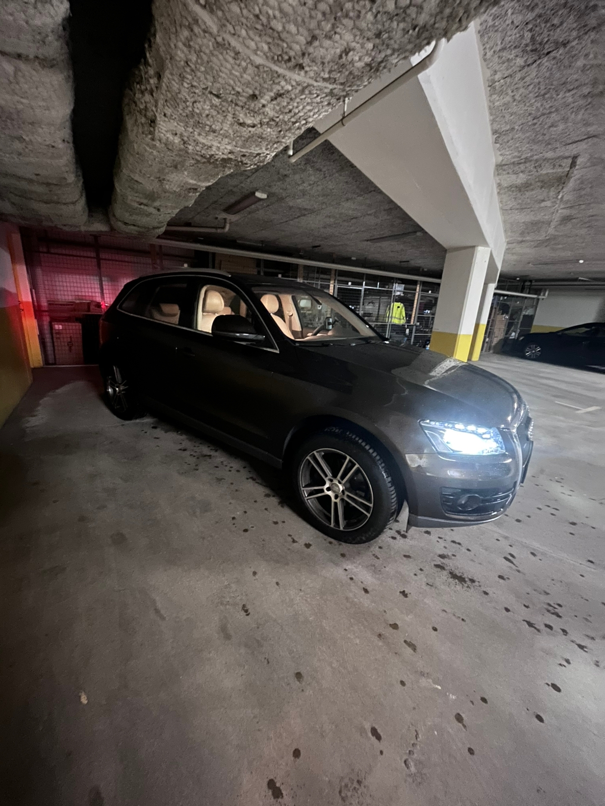 Audi Q5 2.0 TDI quattro S Tronic 2011, bild 4/10