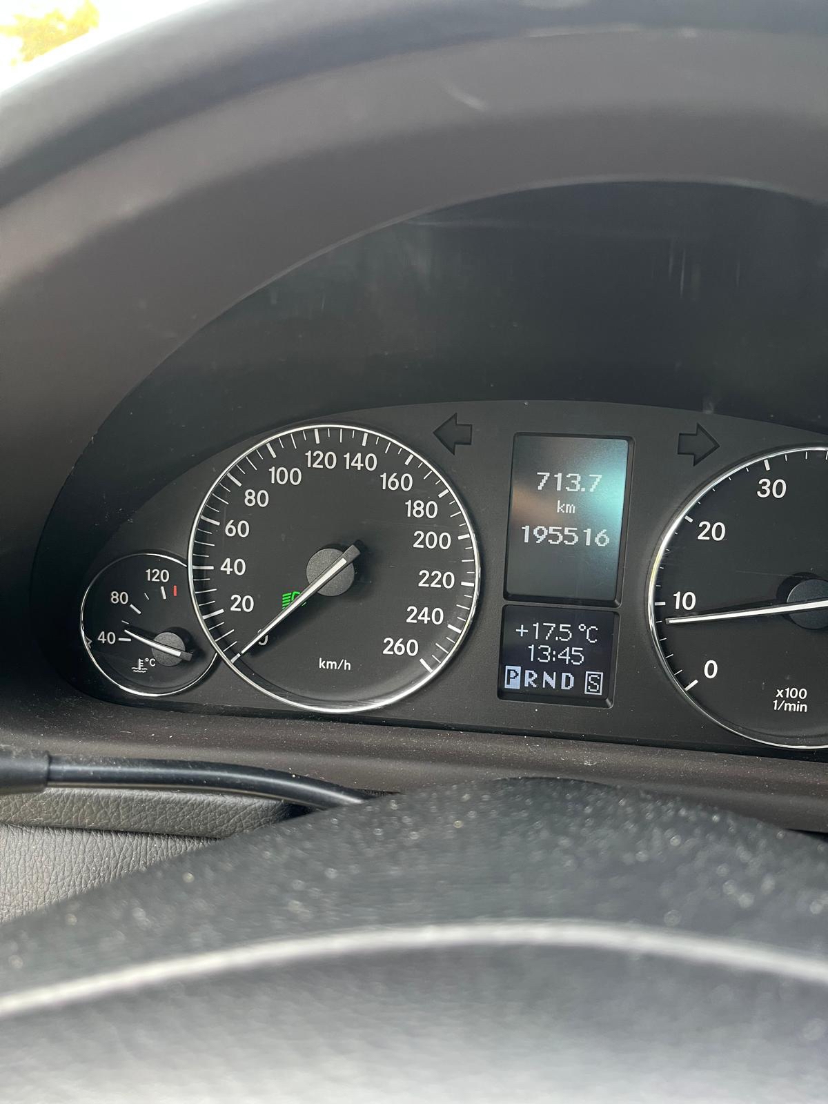 Mercedes-Benz C 2006, kuva 5/6