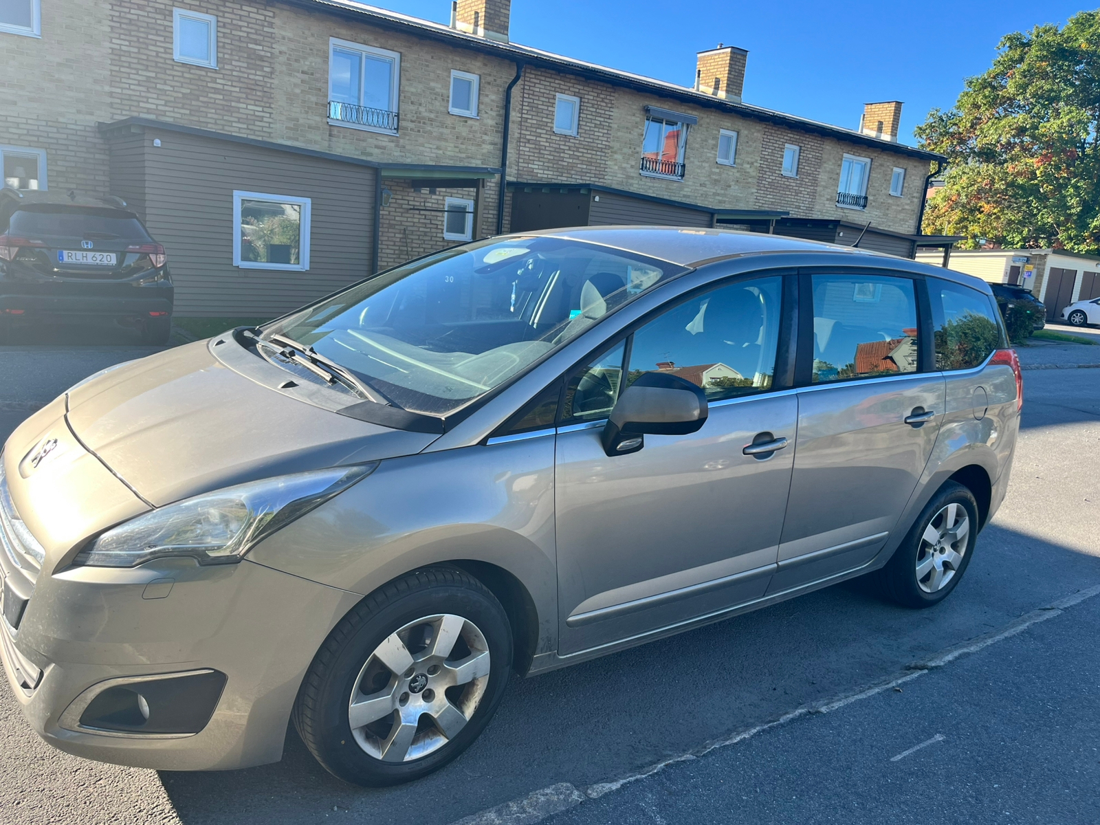 Peugeot 5008 2016, bild 2/10