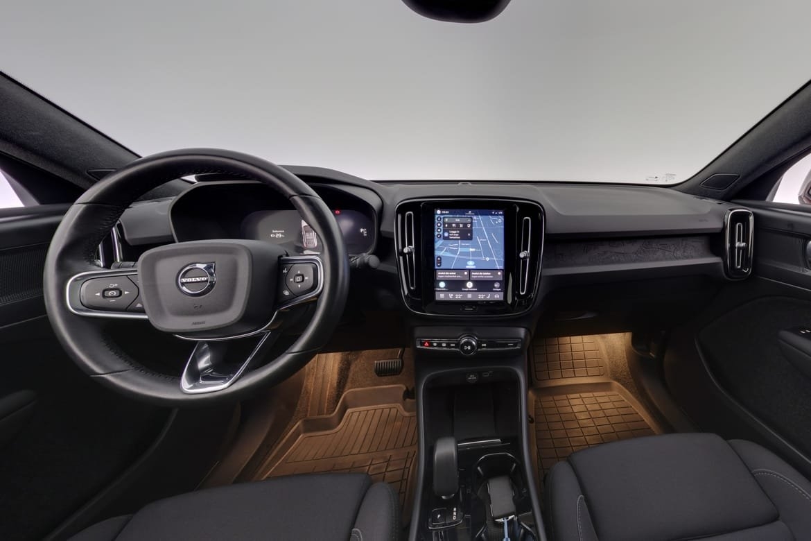 Volvo C40 Recharge Plus Edition 2023, kuva 7/10