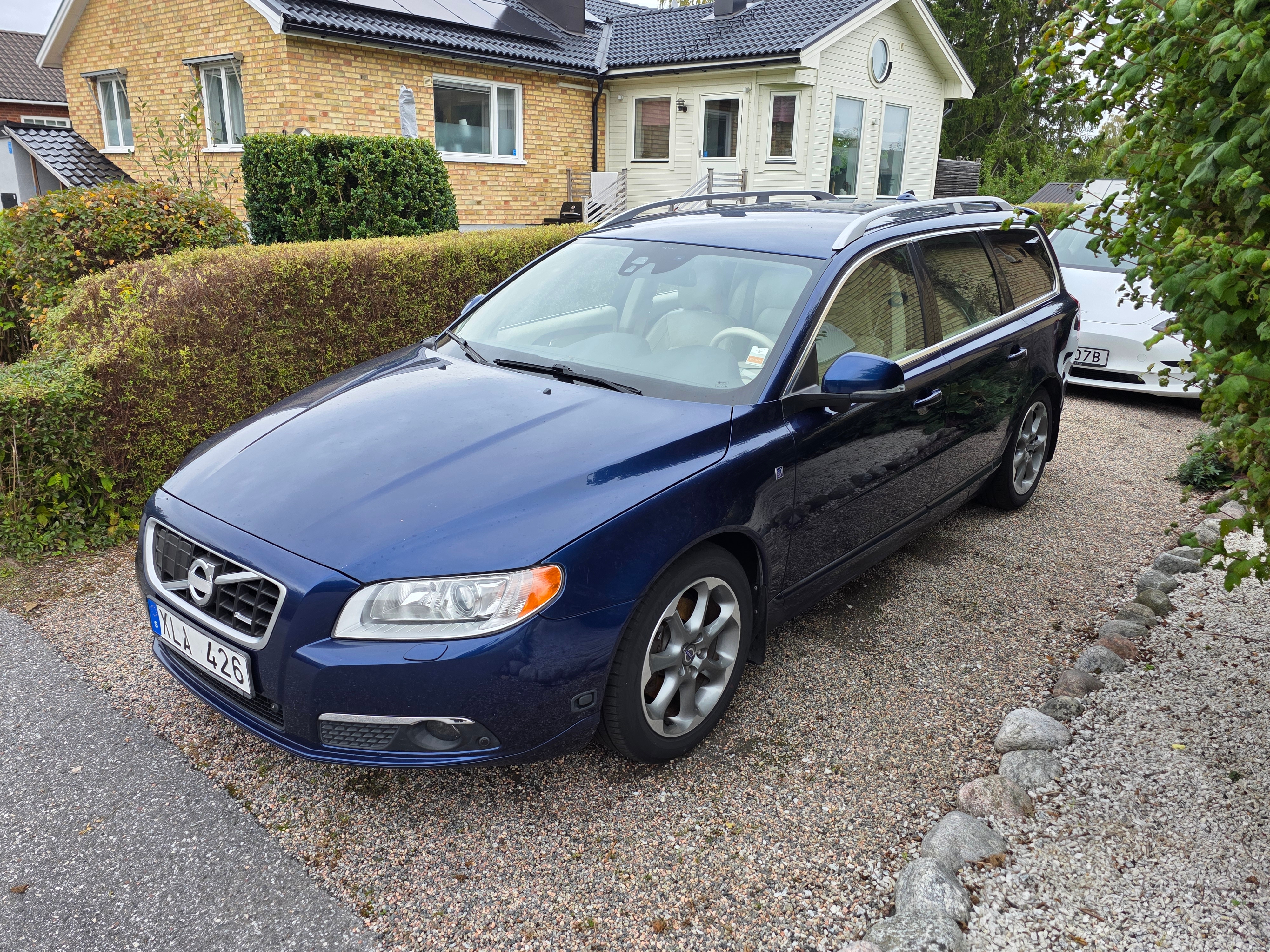 Volvo V70 2012, bild 2/10