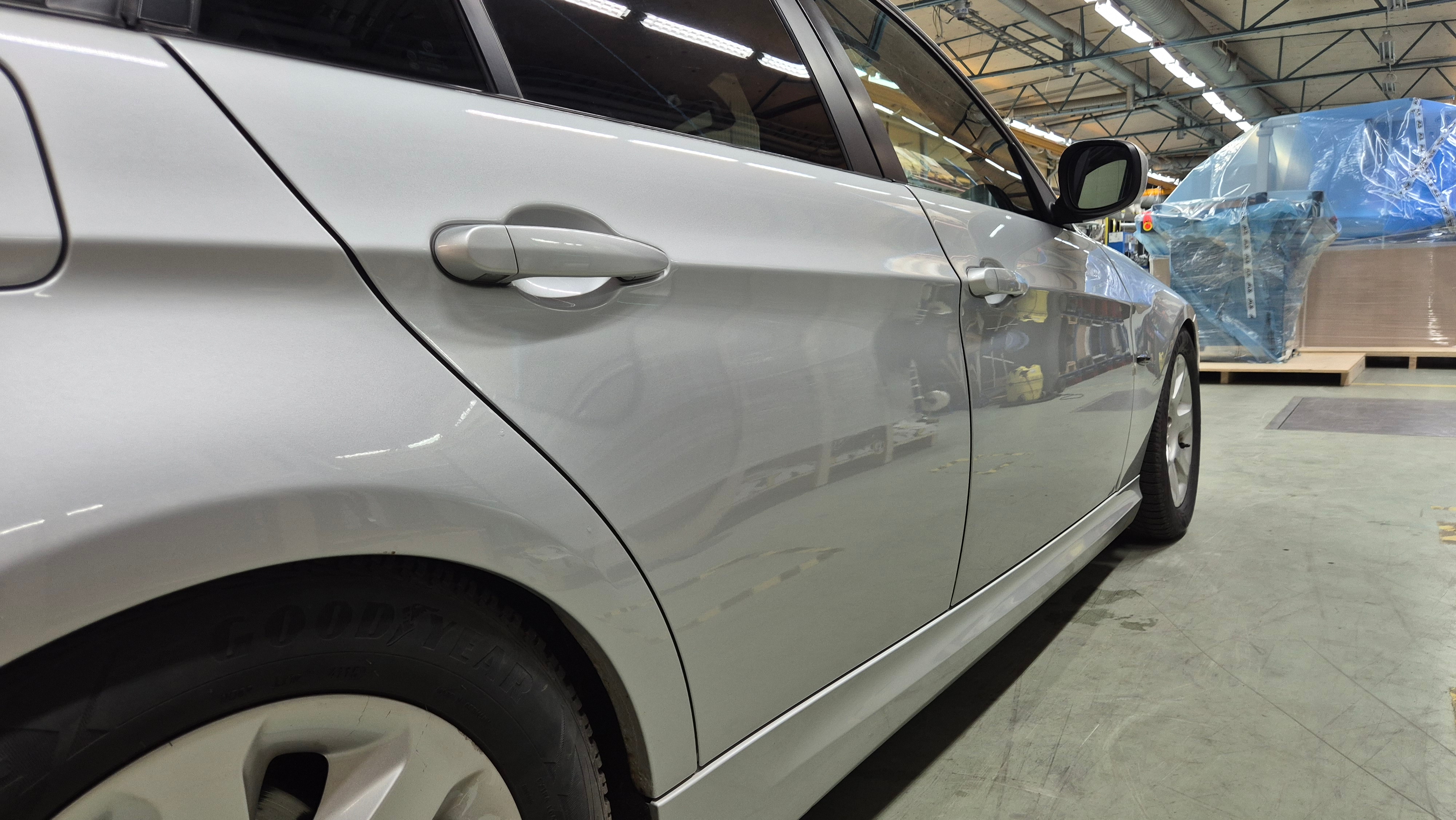 BMW 318 d Touring Manuell 2010, bild 6/9