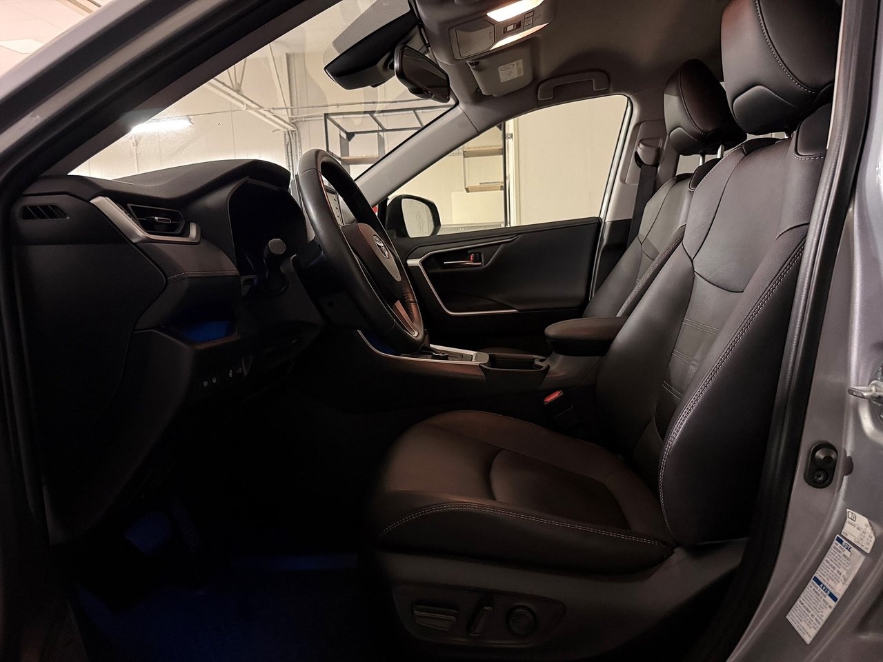 Toyota RAV4 2021, bild 3/10