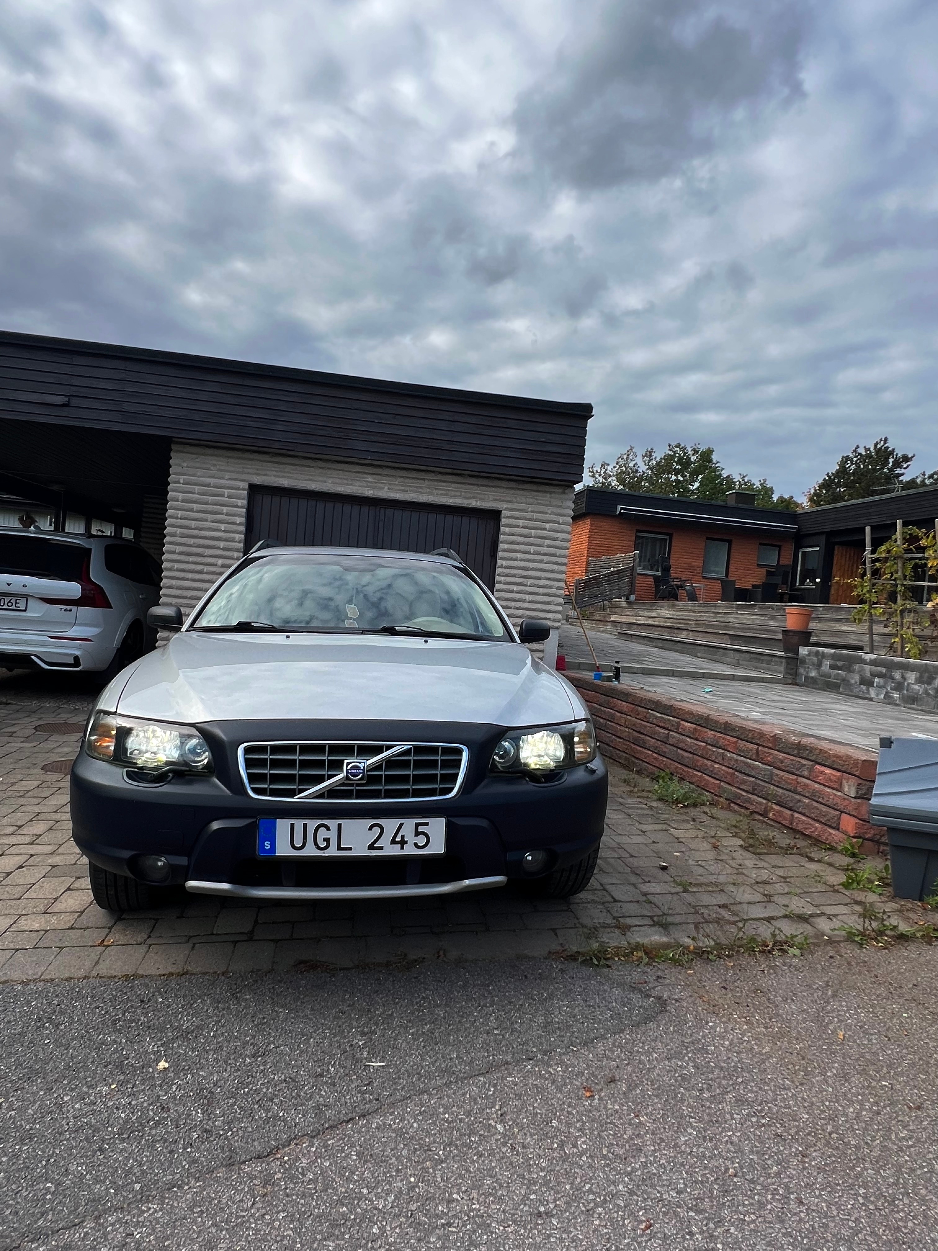 Volvo XC70 2.5T AWD (7 sitsig) 2004, bild 4/10