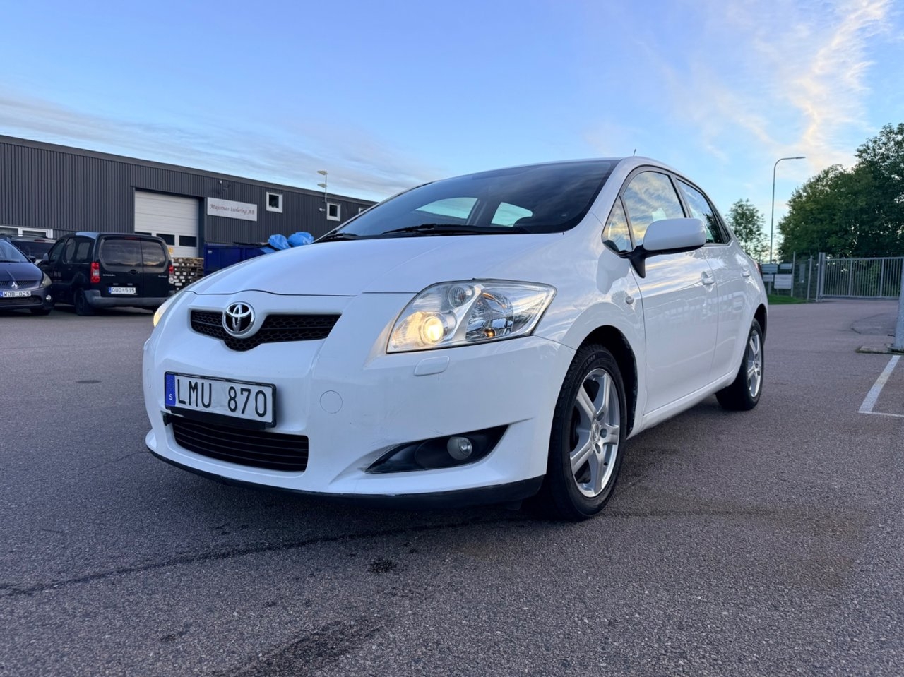 Toyota Auris 2009, bild 3/10
