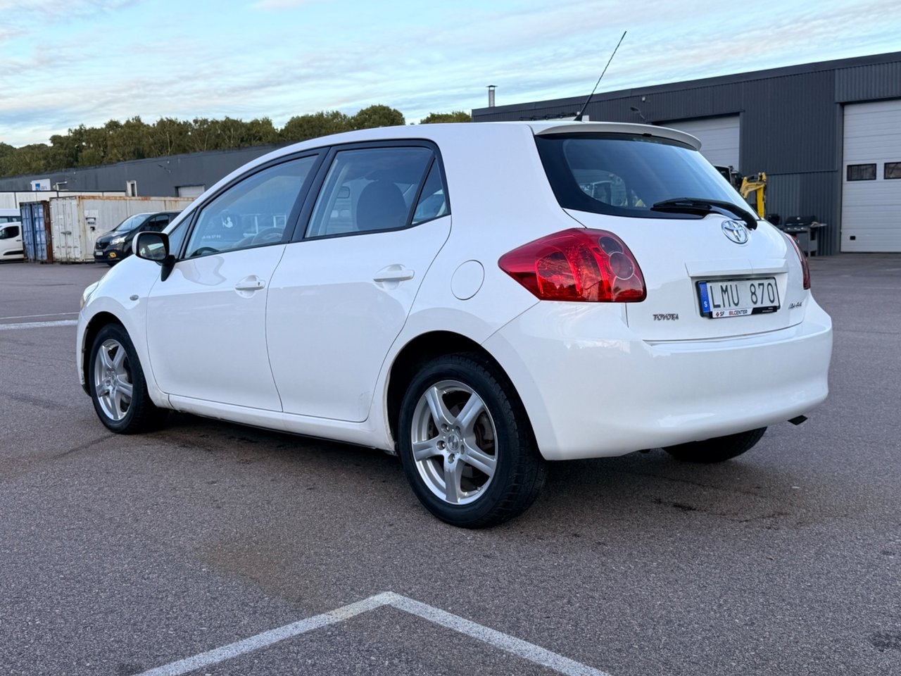 Toyota Auris 2009, bild 4/10
