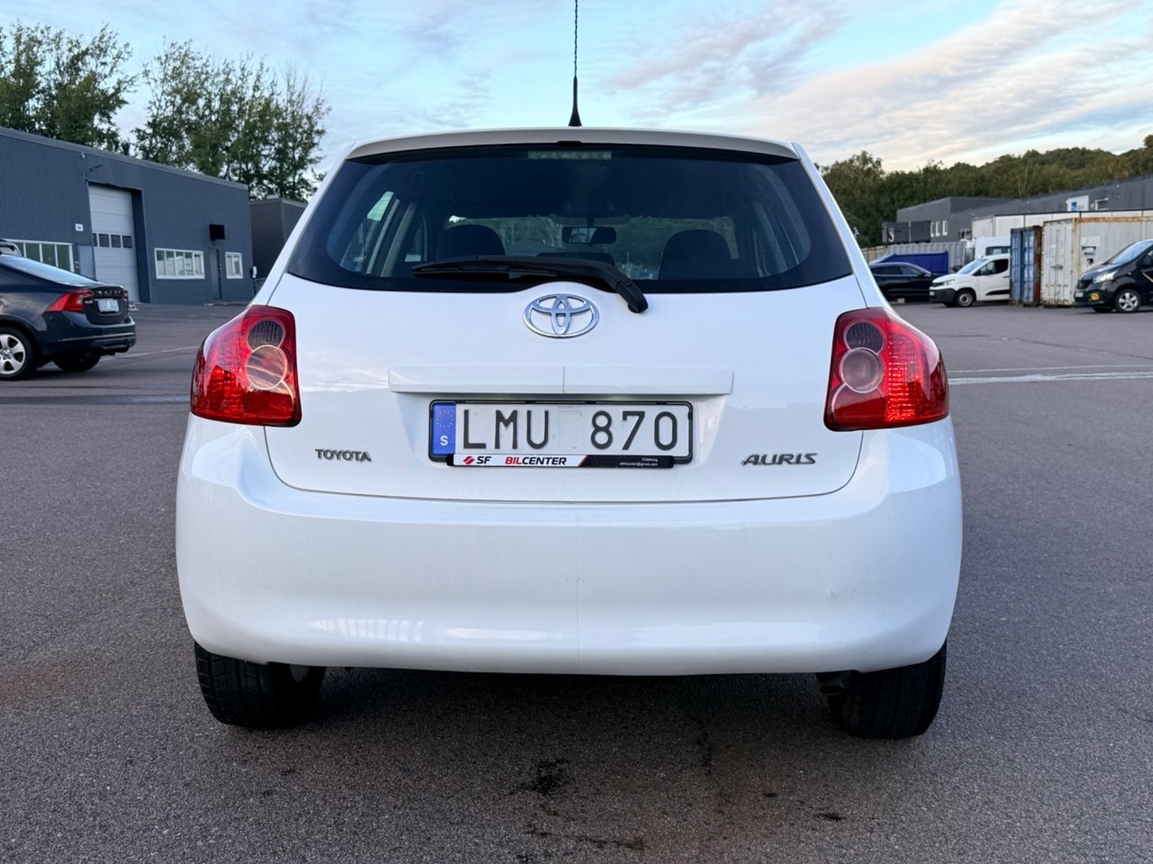 Toyota Auris 2009, bild 7/10