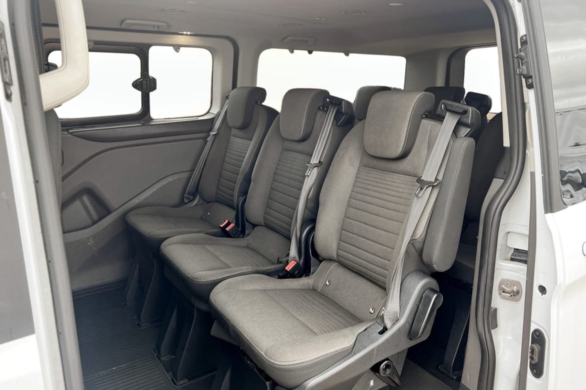Ford Tourneo Custom 320 2.0 9-SITS 130hk 2021, bild 7/8