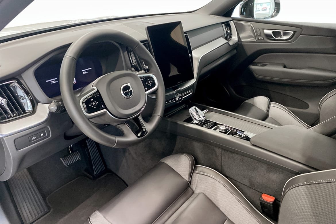 Volvo XC60 T6 Plus Black Nordic Edition 2026, kuva 5/10